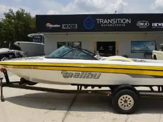 Malibu Response (style) Ski /  Wakeboard Boat Model