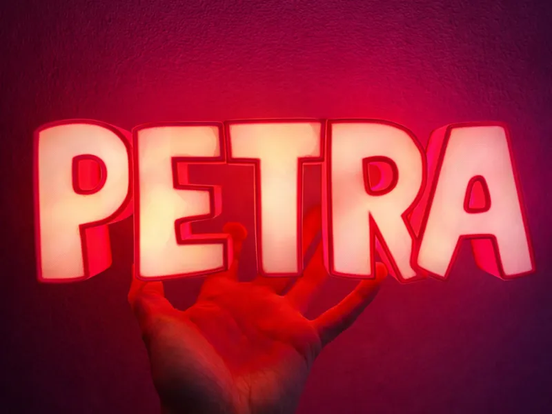 Petra Led Lamp sign