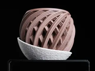 inova • planter