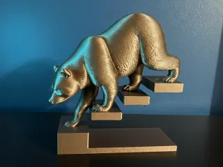 Bear market-decor