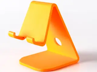elevate ⬝ PHONE HOLDER