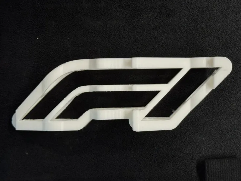 F1 Logo to F1 Car
