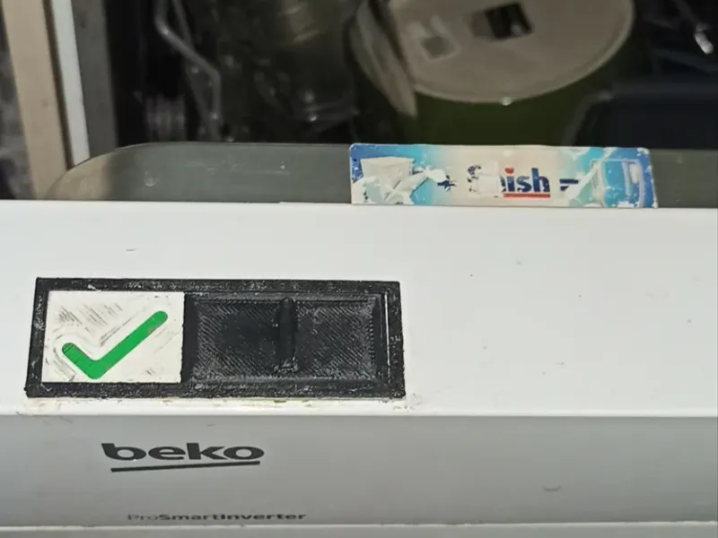 Dirty/clean dish indicator for the dishwasher