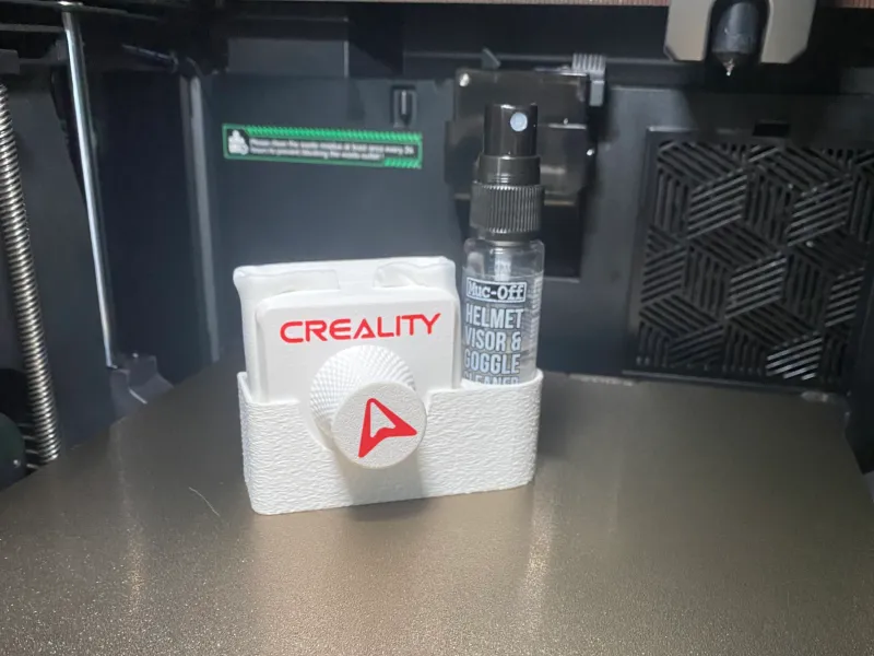 Bed cleaner holder