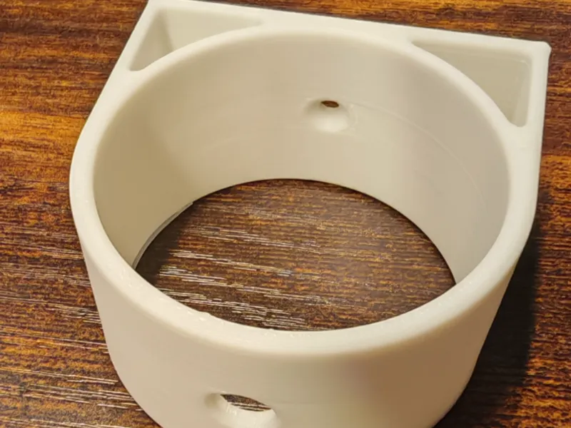 Porte-rouleaux de cuisine sous étagère (Idée de SPOKOYNIY7)