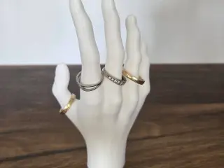 Ring Holder