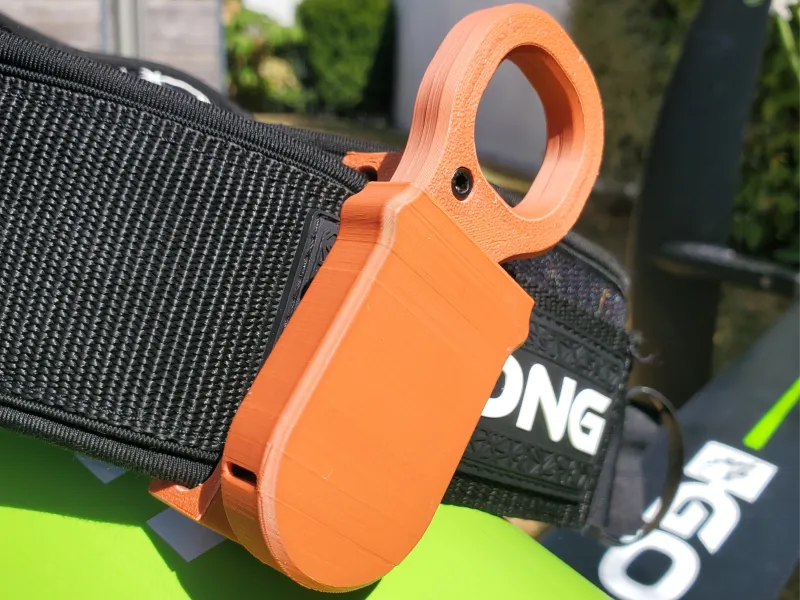 Cortador de línea de seguridad para deportes acuáticos con abridor de botellas