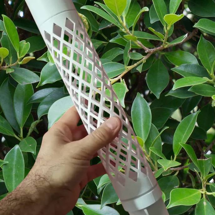 SUPPORT FOR INDOOR AND OUTDOOR CLIMBING PLANTS WITH MOSS 2.0