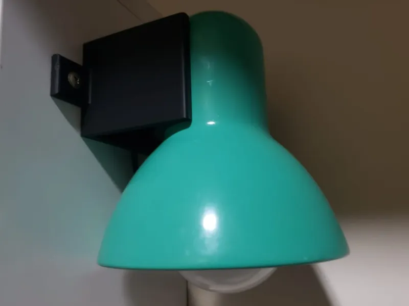 Wall Mount Bracket/Suporte de Parede para luminária