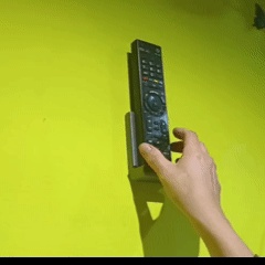 حامل مغناطيسي لجهاز التحكم عن بعد