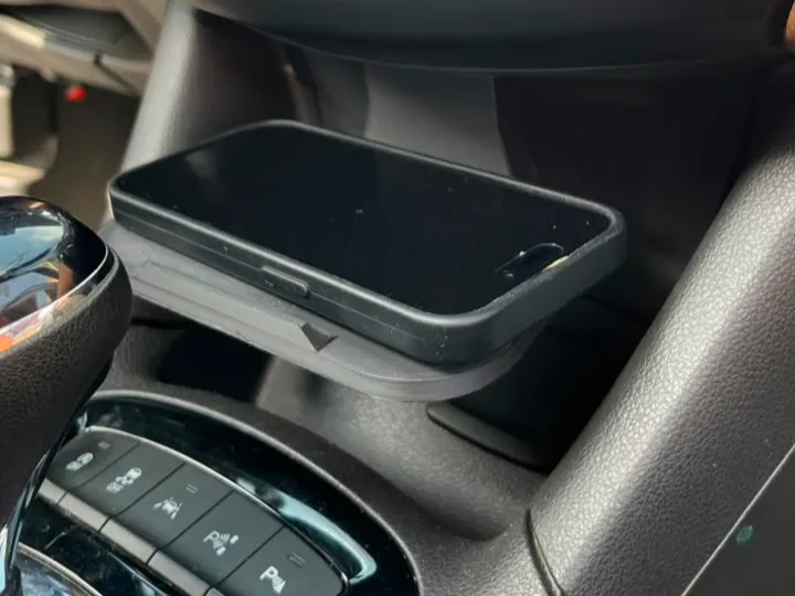Suporte para celular Chevrolet Cruze modelo 2016-2023