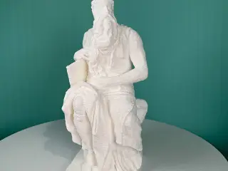 Moses Statue by MichelAngelo