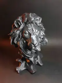 Lion on a Wood (Simba)-2