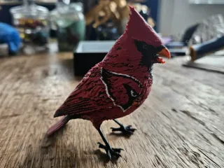NFL - Arizona Cardinals bird sculpt