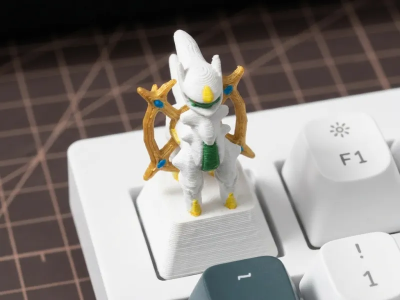 Arceus – Mechanische Pokémon-Tastaturkappe