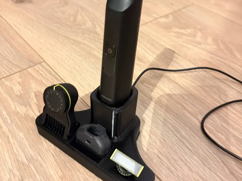 Holder and charger for Philips OneBlade Pro