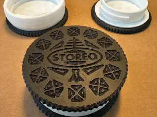 StoreHigh-Capacity Storage Biscuit (double-stuffed oreo box)
