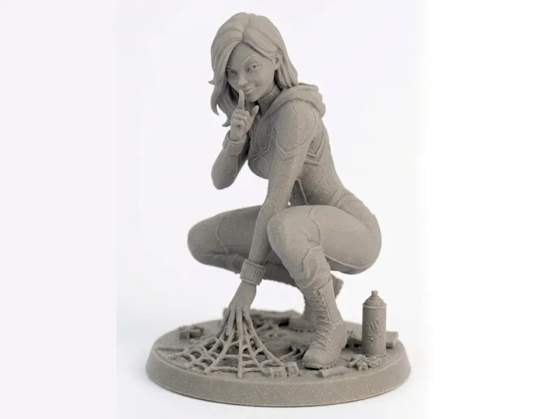 Crouching Web Heroine