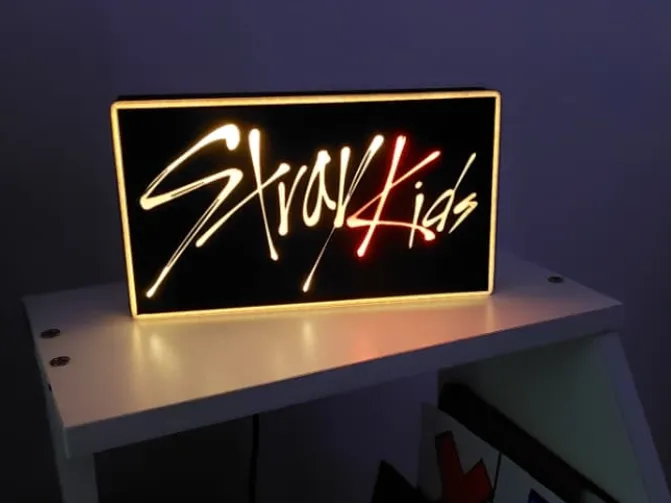 Straykids caja de luz