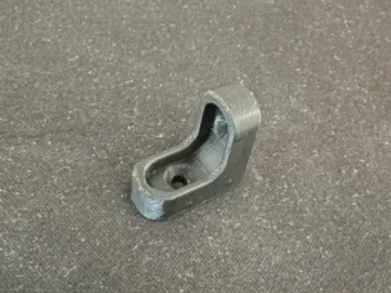 Wardrobe shelf support
