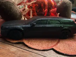 2005 dodge magnum makeme