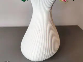 🌹 Contour Bloom Vase — Elegant 3D Printed Vase