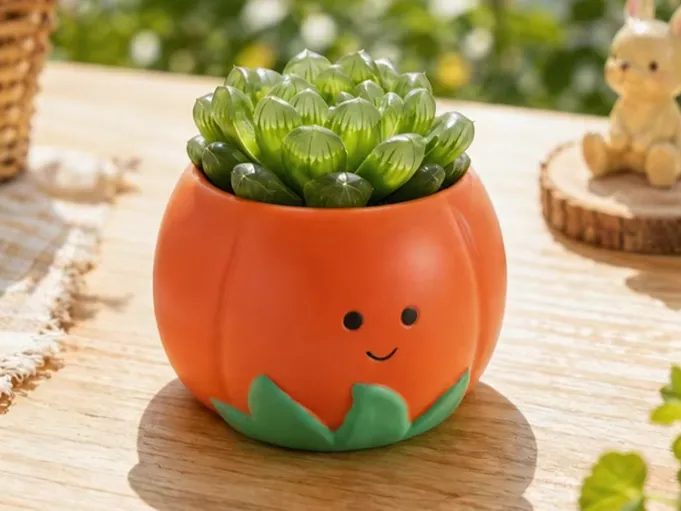 Cute / Kawaii Pumpkin Planter