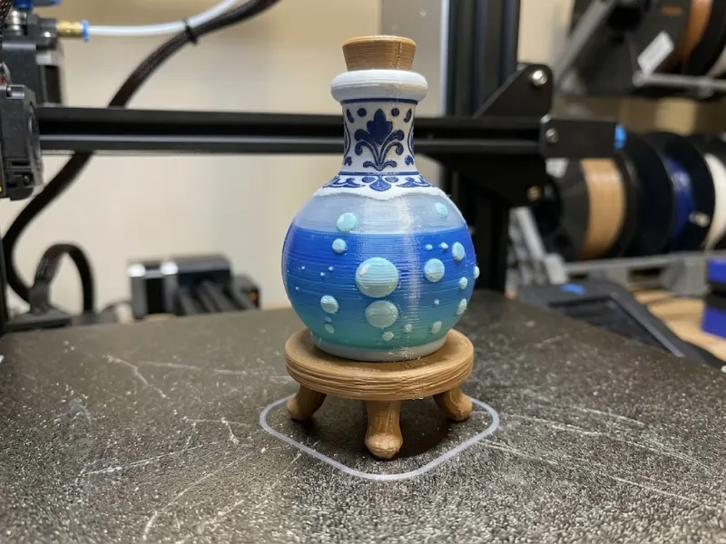 Vat van Borrelend Blauw: Een Brouwsel van de Maker