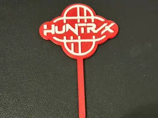 Huntrix topper