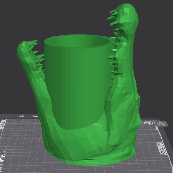 Crocodile pen holder