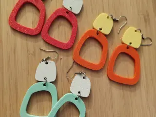 Orecchino quadrato smussato