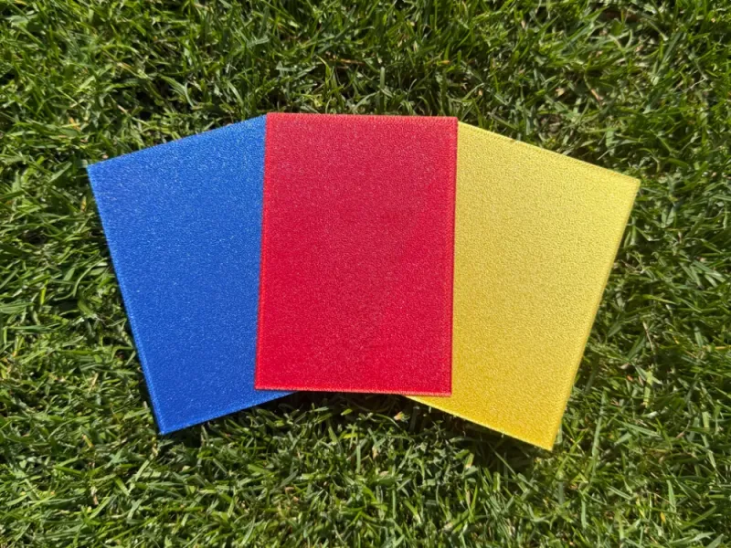 Carte jaune et rouge de football