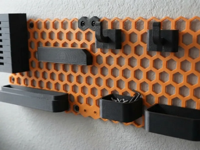 SolidHexWall - Écosystème de Mur Personnalisé pour Atelier