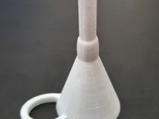 Trichter für Parfum / funnel for perfume