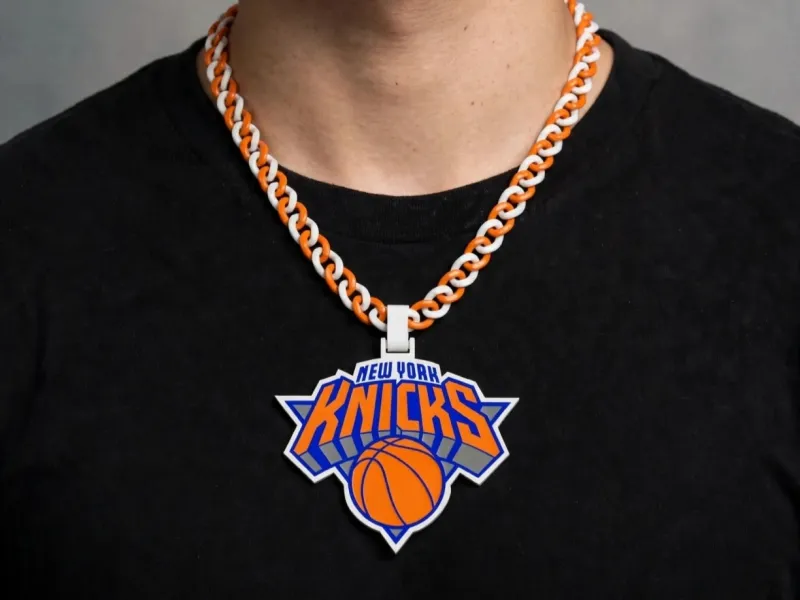 CADENA CUBANA DE NEW YORK KNICKS