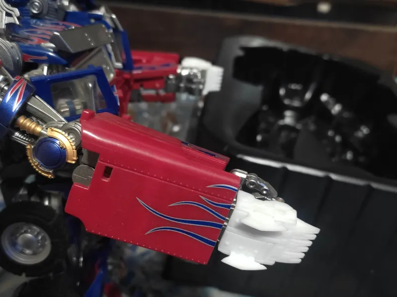 Knuckles Add On for Optimus Prime LS03-F