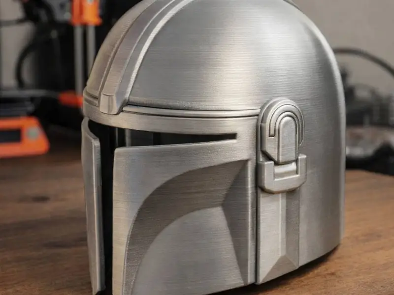 Mandalorian Helmet – Full Scale, Wearable & Lightweight
