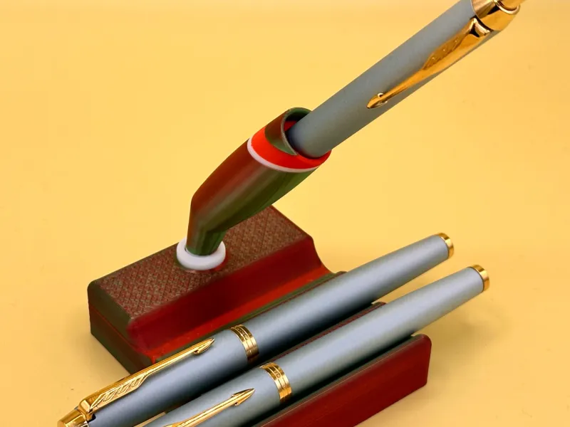 Fountain Pen Stand with Horizontal Pen Holder