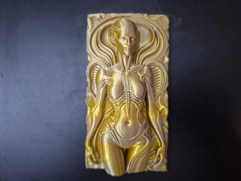 Giger Girl_03