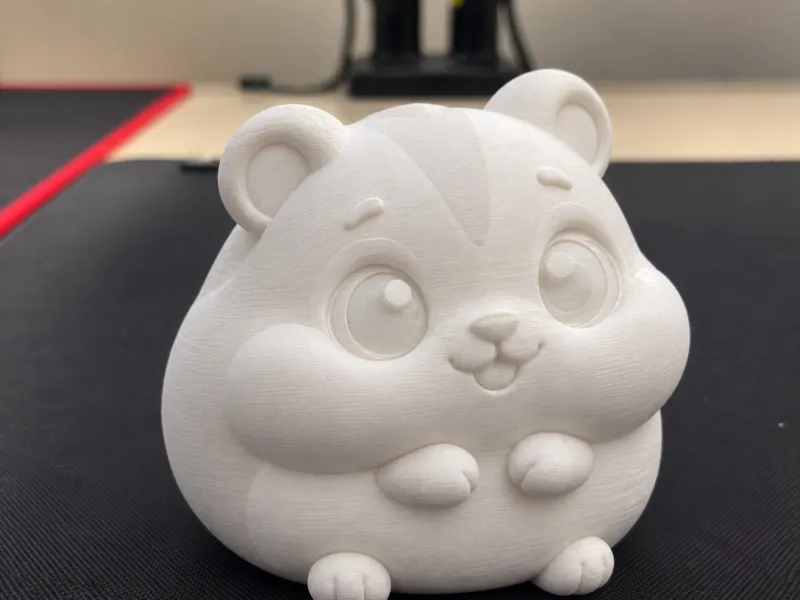 Figurina Chibi di Cucciolo di Criceto