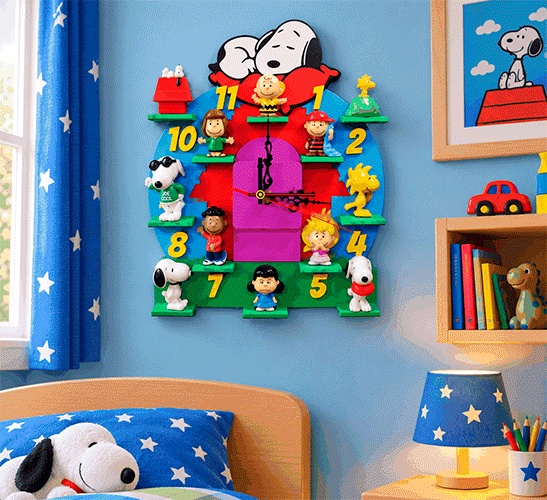 SNOOPY COLLECTOR'S CLOCK