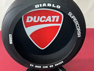 Ducati Pocket Emplier
