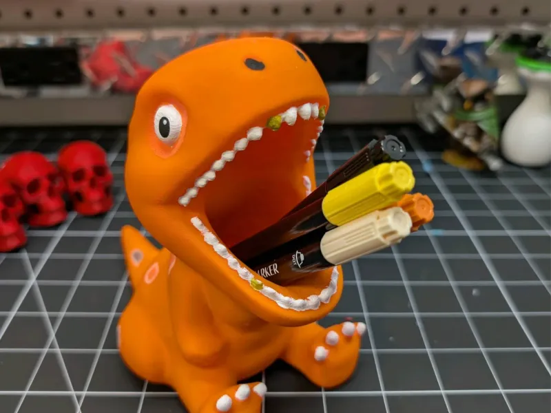 Porta lapices dinosaurio version 2