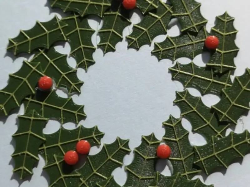 Holly Wreath(winter design contest)