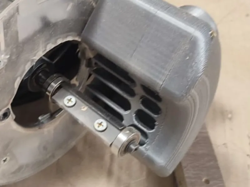 MAKITA 3612C ミリングアタッチメント、掃除機。