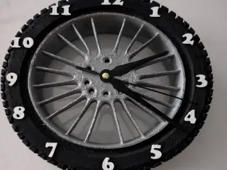 Motorcycle tire Clock