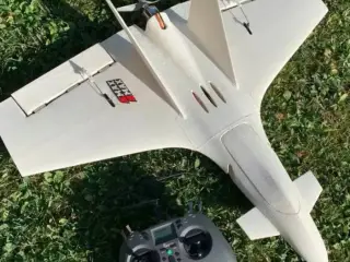 Avion rc Gasb four
