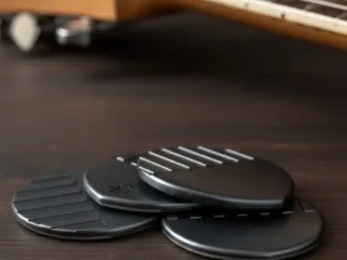 gitar pick 1m