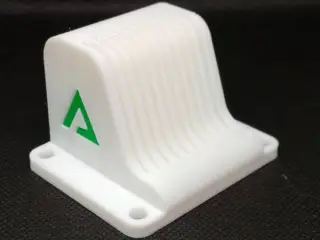 Build plate holder
