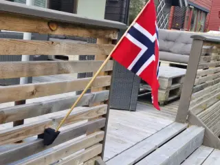 Flag holder